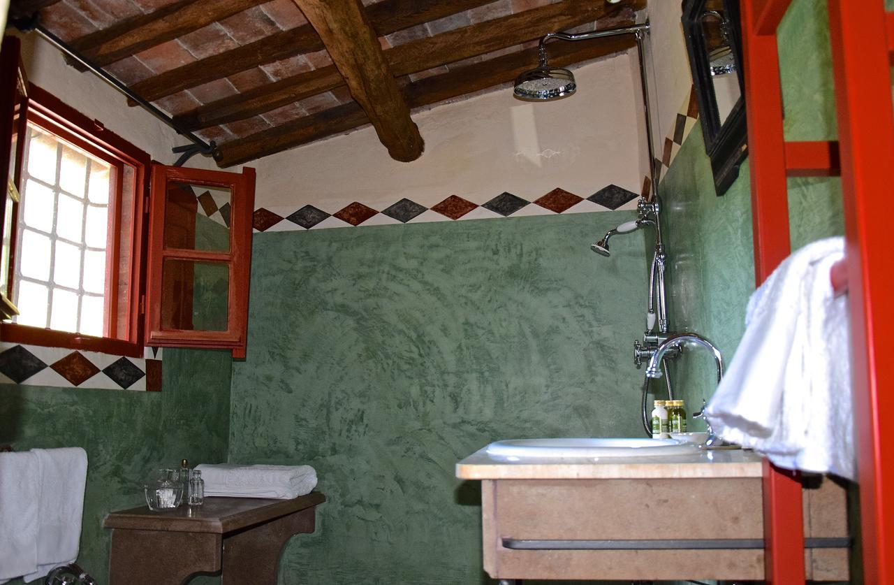 Palazzina Del Chiasso Bed & Breakfast San Martino in Freddana Bagian luar foto