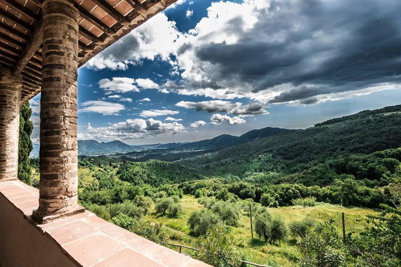 Palazzina Del Chiasso Bed & Breakfast San Martino in Freddana Bagian luar foto