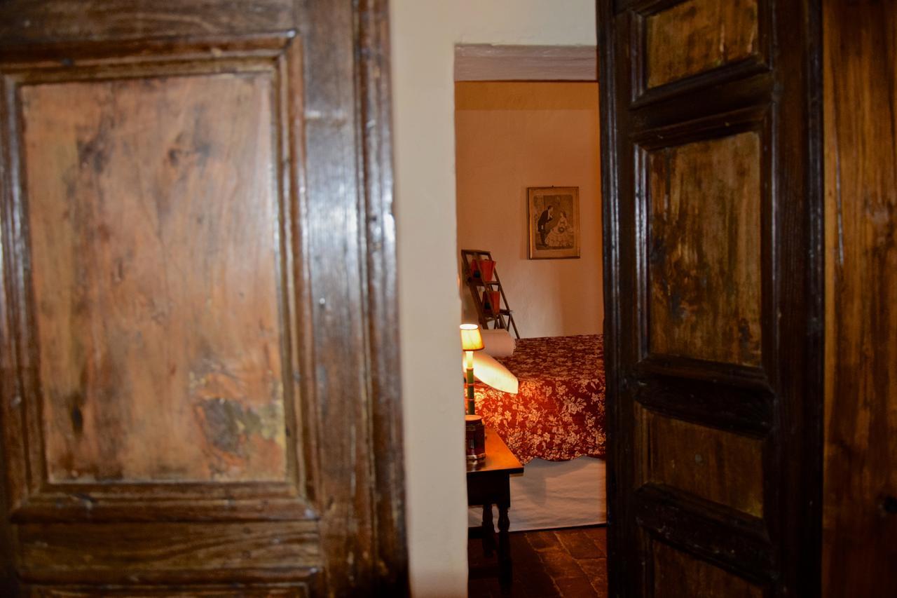 Palazzina Del Chiasso Bed & Breakfast San Martino in Freddana Bagian luar foto