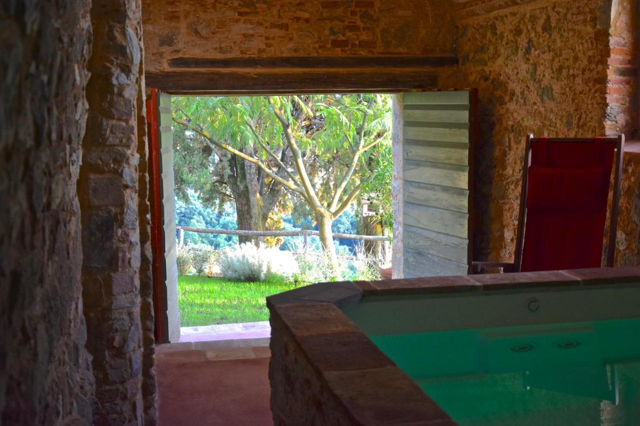 Palazzina Del Chiasso Bed & Breakfast San Martino in Freddana Bagian luar foto